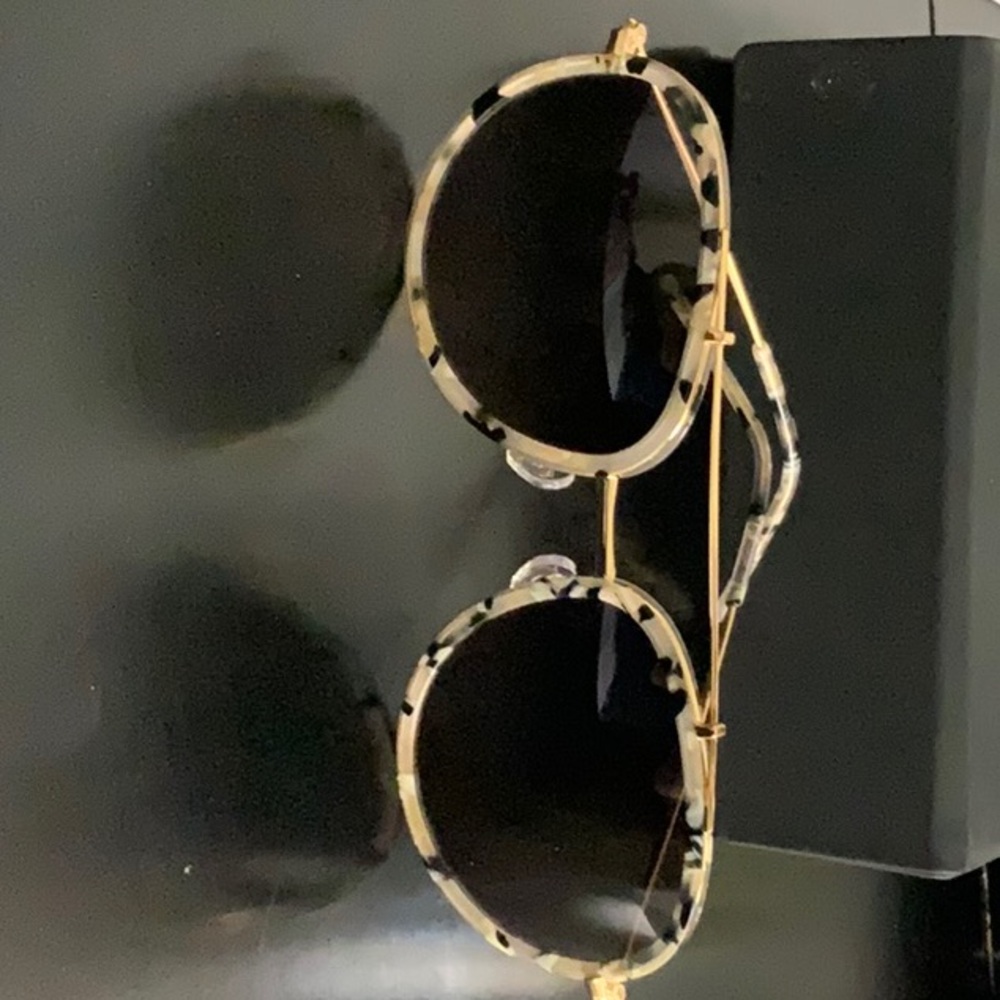 Kendall + Kylie sunglasses